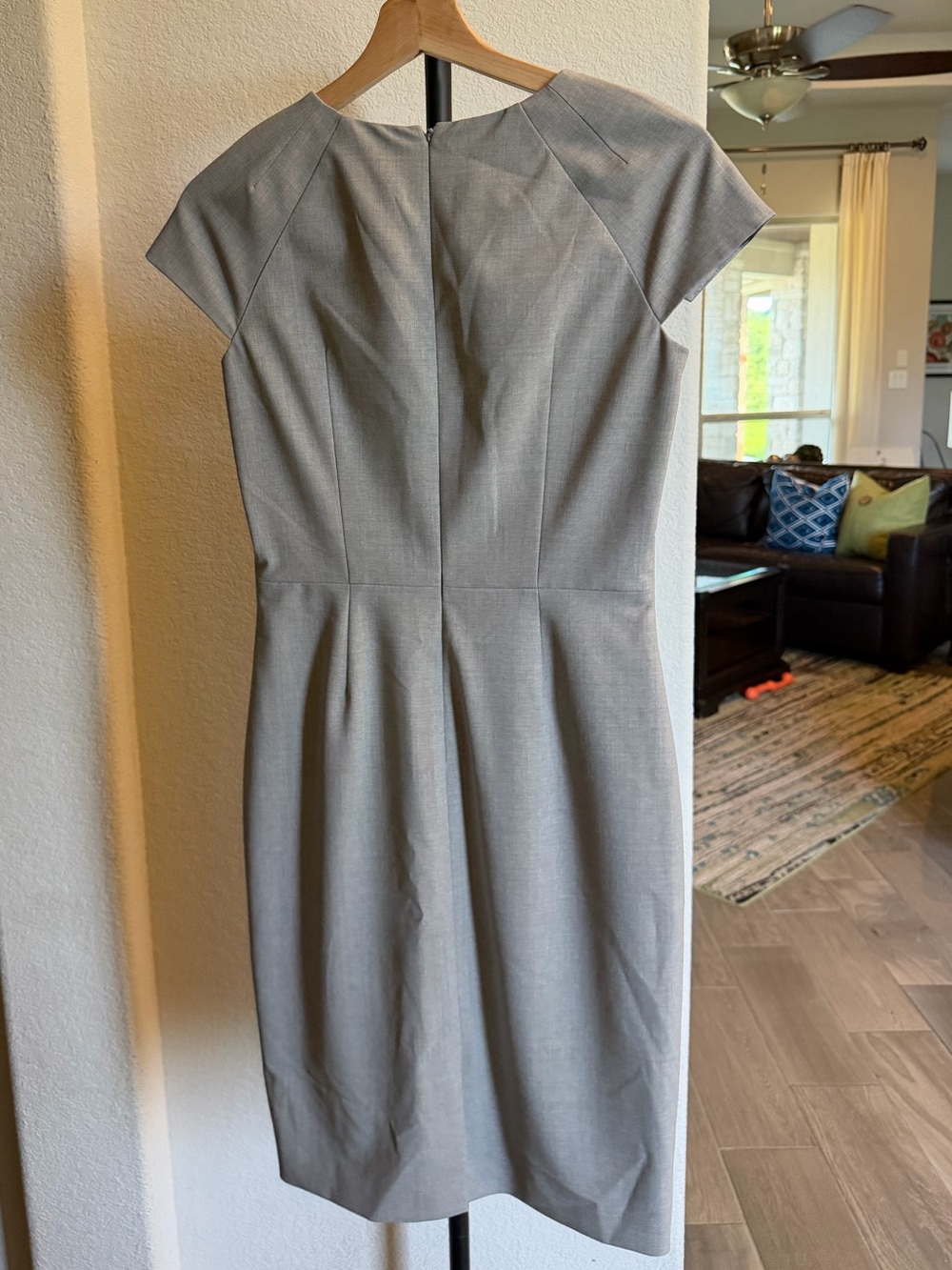 Brooks Brothers Light Gray Cap-Sleeve Sheath Midi Dress - Picture 5 of 9